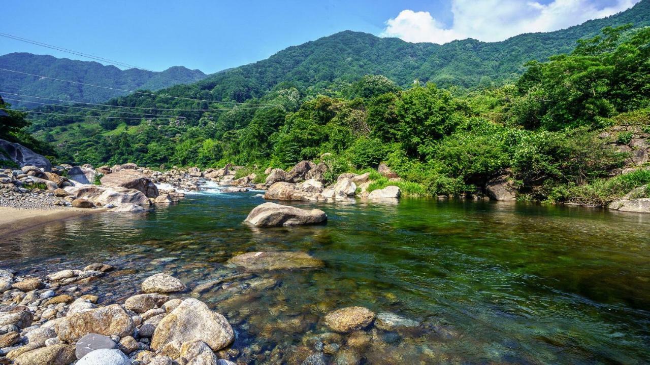 Mokkoji Pension Hadong Esterno foto